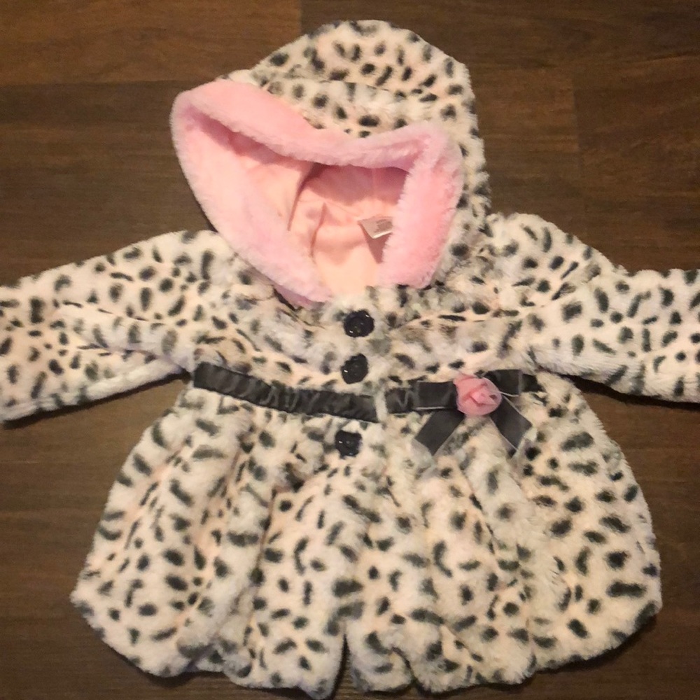 Very soft furry baby girl coat!